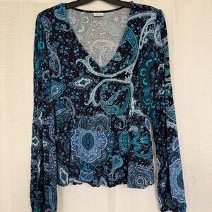 Elegant Blue Paisley V-Neck puffed sleeve, cinched waistline Blouse flattering
